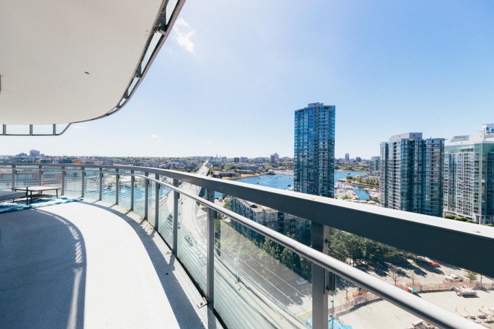 Photo 17 at 1785 - 87 Nelson Street, Yaletown, Vancouver West