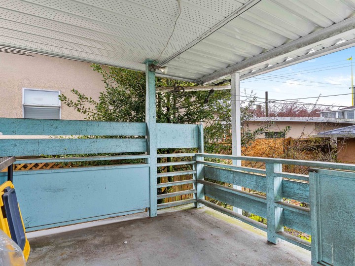 Photo 30 at 409 E 63rd Avenue, South Vancouver, Vancouver East