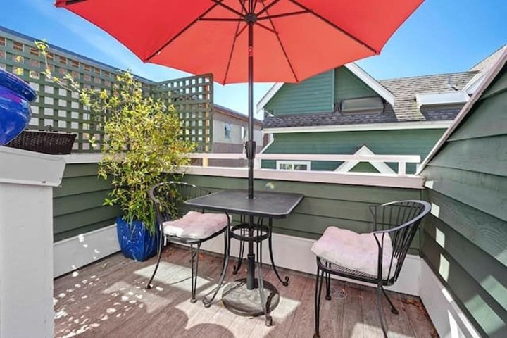 Photo 17 at D - 136 W 4th Street, Lower Lonsdale, North Vancouver