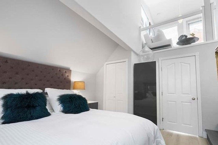 Photo 11 at D - 136 W 4th Street, Lower Lonsdale, North Vancouver