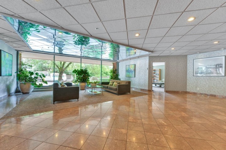 Photo 27 at 203 - 1675 Hornby Street, Yaletown, Vancouver West