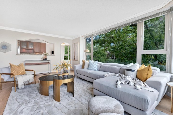 Photo 1 at 203 - 1675 Hornby Street, Yaletown, Vancouver West