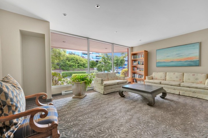 Photo 29 at 203 - 1675 Hornby Street, Yaletown, Vancouver West