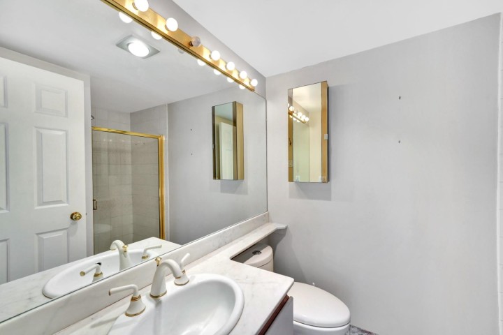 Photo 21 at 203 - 1675 Hornby Street, Yaletown, Vancouver West