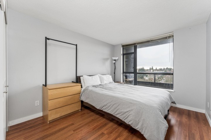 Photo 12 at 901 - 3520 Crowley Drive, Collingwood VE, Vancouver East