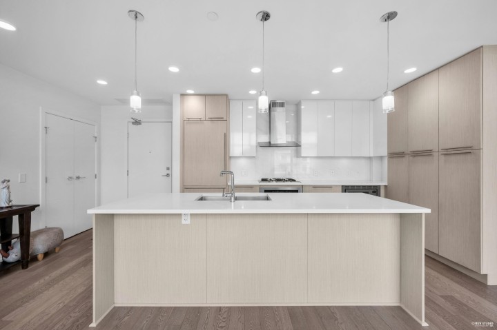 Photo 5 at 604 - 5077 Cambie Street, Cambie, Vancouver West
