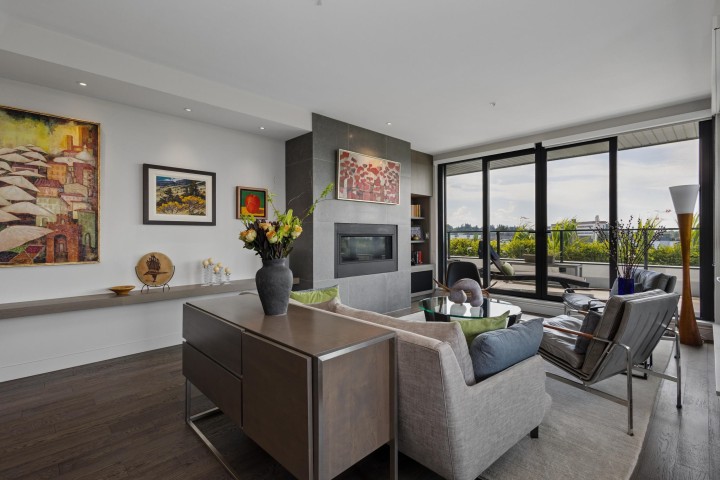 Photo 5 at 601 - 4427 Cambie Street, Cambie, Vancouver West