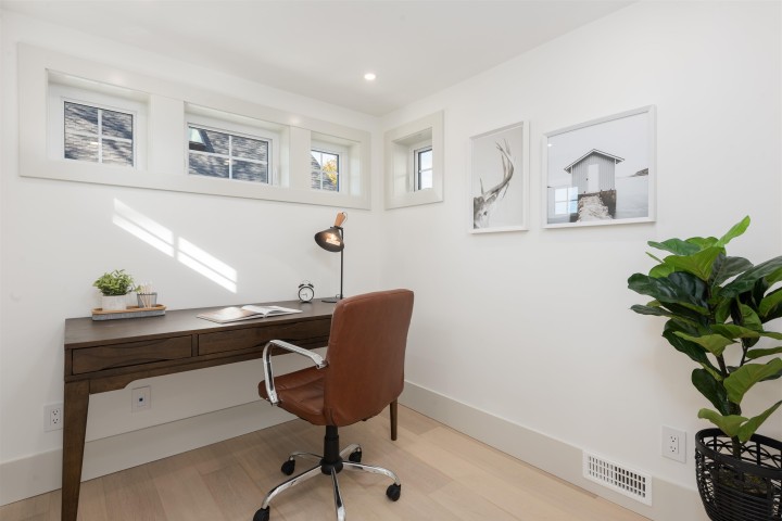 Photo 13 at 1 - 375 E 33rd Avenue, Main, Vancouver East