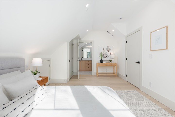 Photo 12 at 1 - 375 E 33rd Avenue, Main, Vancouver East