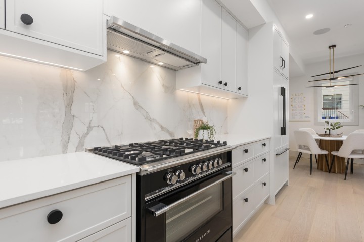 Photo 9 at 1 - 375 E 33rd Avenue, Main, Vancouver East