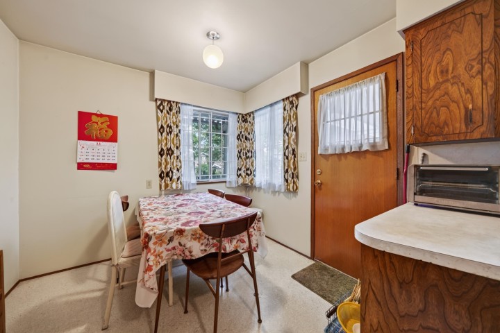 Photo 12 at 3660 E 22nd Avenue, Renfrew Heights, Vancouver East