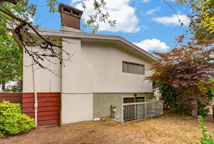 Photo 34 at 3660 E 22nd Avenue, Renfrew Heights, Vancouver East