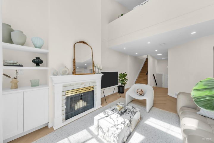 Photo 11 at 3460 Amberly Place, Champlain Heights, Vancouver East