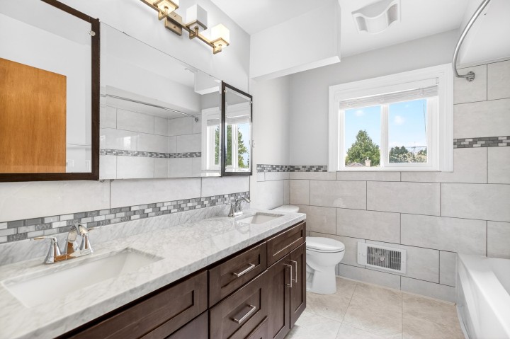 Photo 24 at 642 W 53rd Avenue, South Cambie, Vancouver West