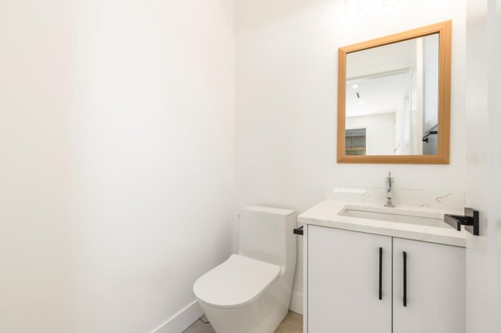Photo 21 at 2 - 950 W 17th Avenue, Cambie, Vancouver West