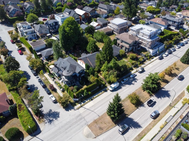 Photo 3 at 4111 Ash Street, Cambie, Vancouver West