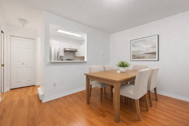 Photo 4 at 15 - 3428 Adanac Street, Renfrew VE, Vancouver East