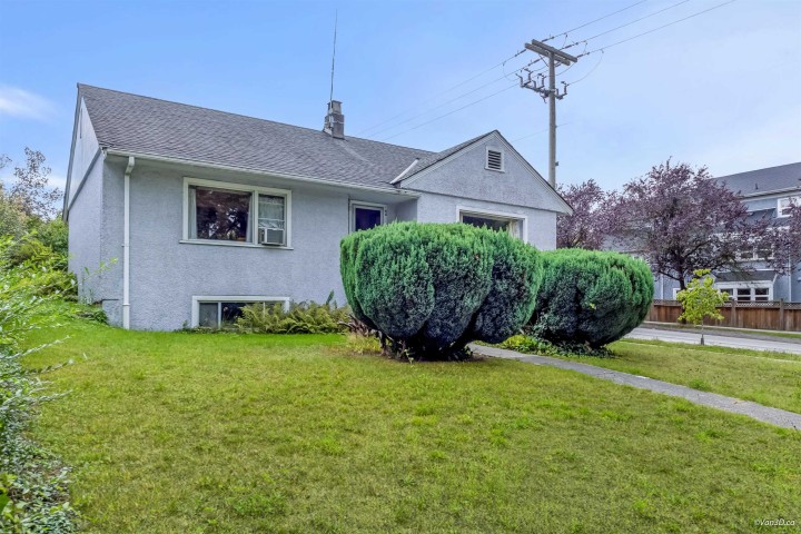 Photo 13 at 96 W 16th Avenue, Cambie, Vancouver West