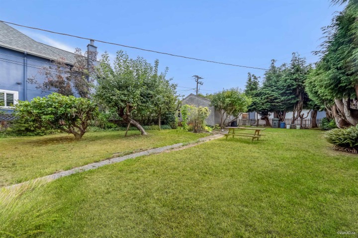Photo 14 at 96 W 16th Avenue, Cambie, Vancouver West