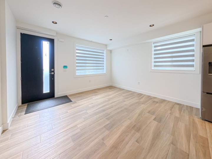 Photo 6 at 3 - 745 E 30 Avenue, Fraser VE, Vancouver East