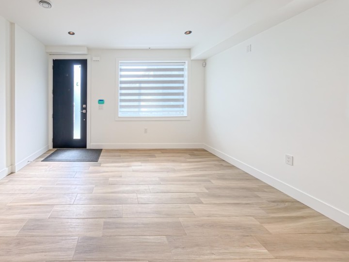 Photo 9 at 3 - 745 E 30 Avenue, Fraser VE, Vancouver East