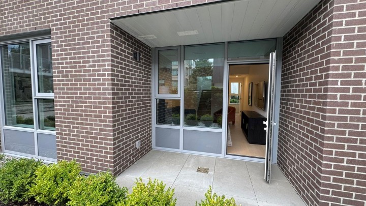 Photo 33 at 114 - 423 6th Street, Park Royal, West Vancouver