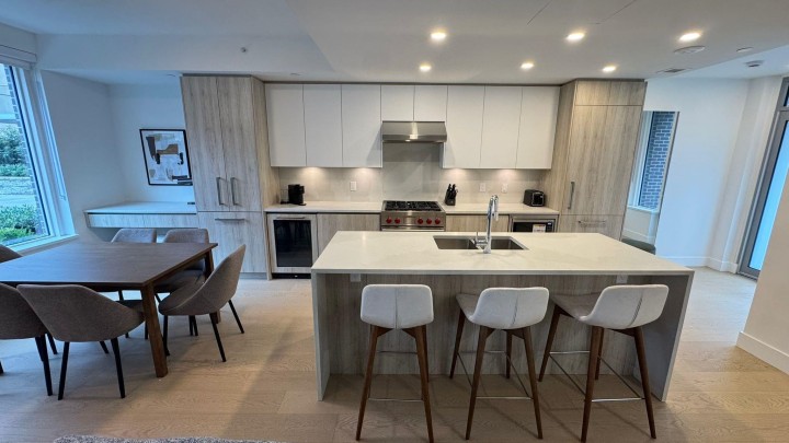 Photo 8 at 114 - 423 6th Street, Park Royal, West Vancouver