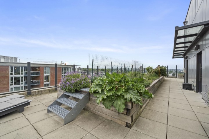 Photo 23 at 710 - 209 E 7th Avenue, Mount Pleasant VE, Vancouver East