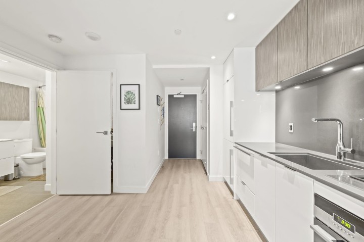 Photo 5 at 710 - 209 E 7th Avenue, Mount Pleasant VE, Vancouver East