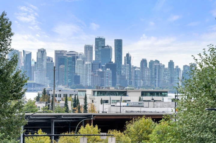 Photo 18 at 412 - 719 W 3rd Street, Harbourside, North Vancouver