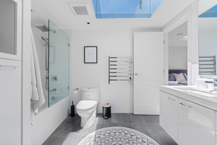 Photo 7 at 41 - 2238 Folkestone Way, Panorama Village, West Vancouver