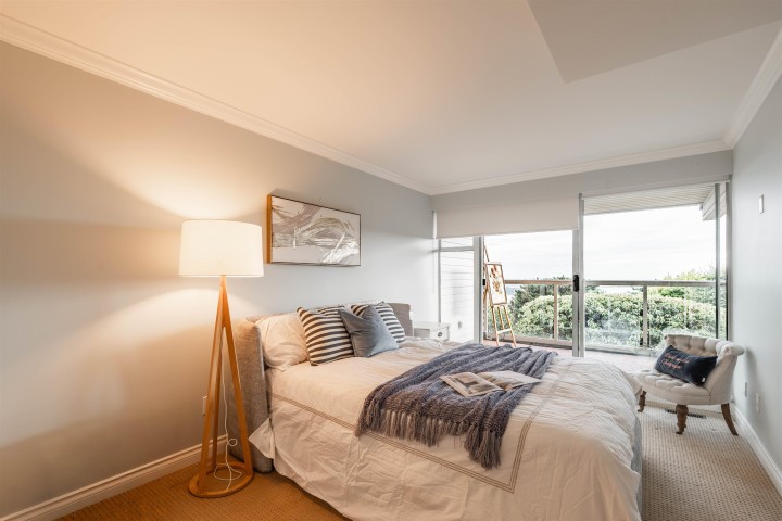 Photo 33 at 1 - 2278 Folkestone Way, Panorama Village, West Vancouver