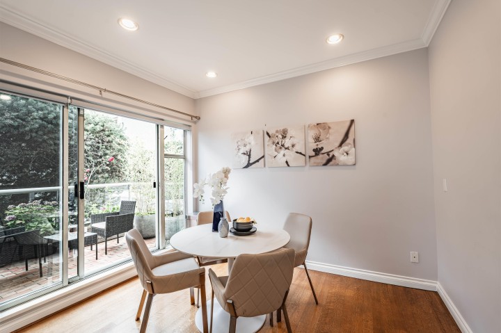 Photo 18 at 1 - 2278 Folkestone Way, Panorama Village, West Vancouver