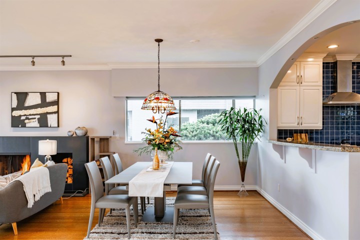 Photo 19 at 1 - 2278 Folkestone Way, Panorama Village, West Vancouver