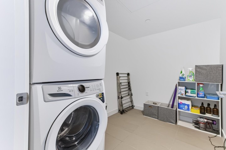 Photo 20 at 406 - 2419 Grant Street, Renfrew VE, Vancouver East
