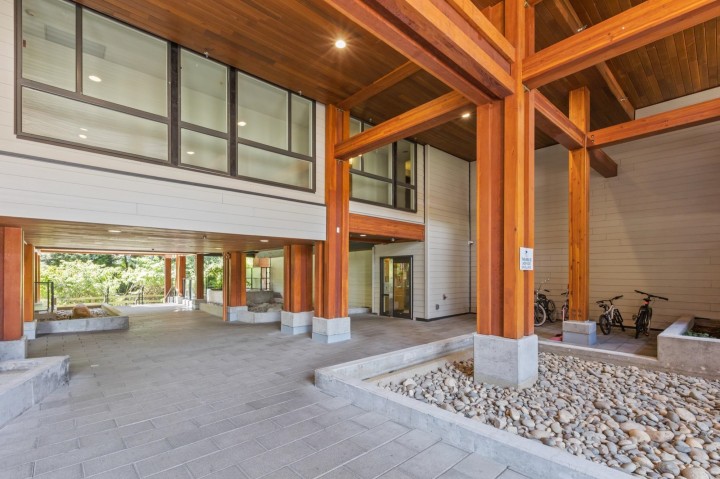 Photo 3 at 511 - 733 W 3rd Street, Harbourside, North Vancouver