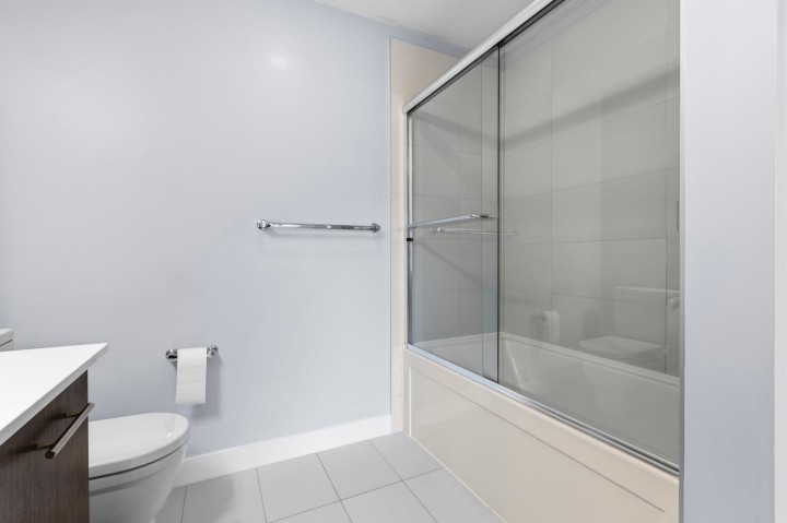 Photo 21 at 511 - 733 W 3rd Street, Harbourside, North Vancouver