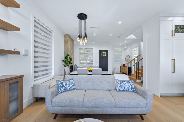 Photo 7 at 4990 Sherbrooke Street, Knight, Vancouver East