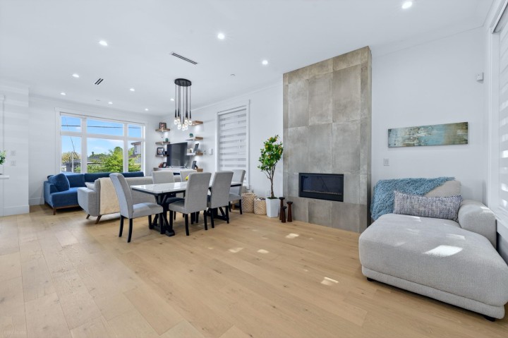 Photo 5 at 4990 Sherbrooke Street, Knight, Vancouver East