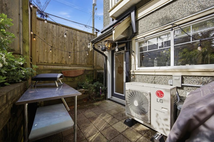 Photo 12 at 6 - 1642 E Georgia Street, Hastings, Vancouver East
