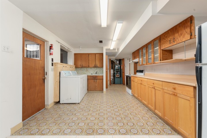 Photo 26 at 4561 Manor Street, Collingwood VE, Vancouver East