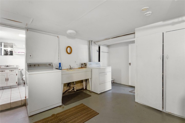 Photo 17 at 2461 Dundas Street, Hastings Sunrise, Vancouver East
