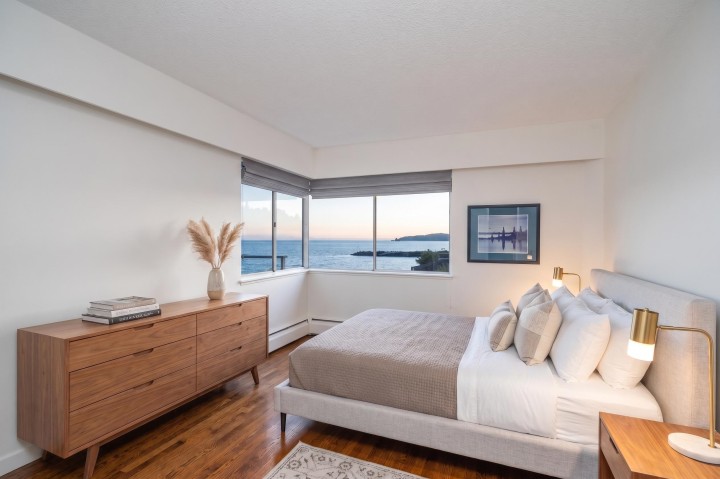 Photo 16 at 301 - 150 24th Street, Dundarave, West Vancouver