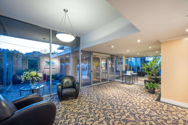Photo 20 at 301 - 150 24th Street, Dundarave, West Vancouver