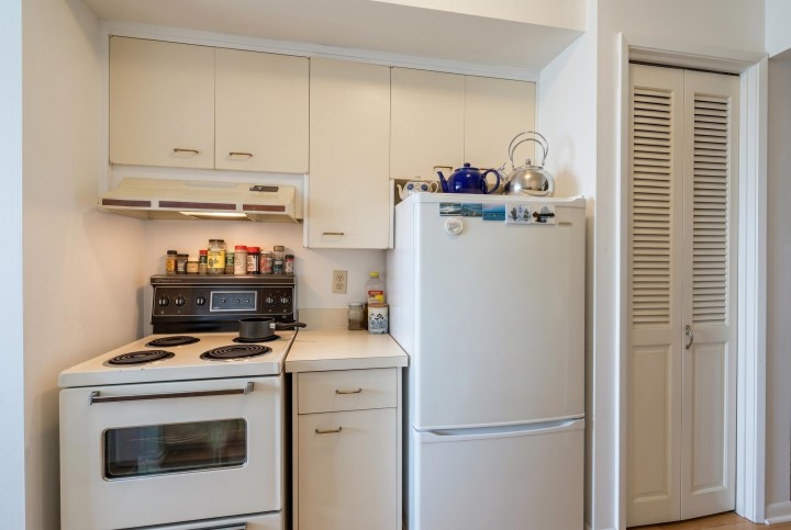 Photo 14 at 301 - 150 24th Street, Dundarave, West Vancouver