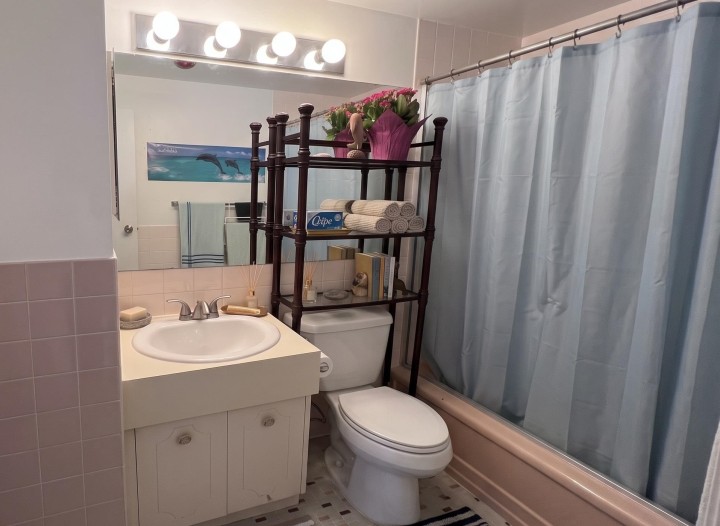 Photo 18 at 301 - 150 24th Street, Dundarave, West Vancouver
