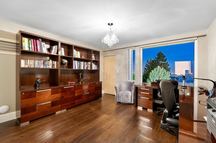 Photo 32 at 1130 Eyremount Drive, British Properties, West Vancouver