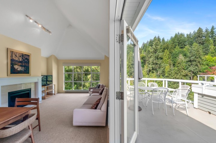 Photo 1 at 303 - 3373 Capilano Crescent, Capilano NV, North Vancouver