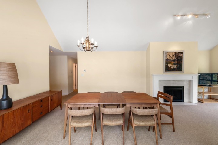 Photo 18 at 303 - 3373 Capilano Crescent, Capilano NV, North Vancouver