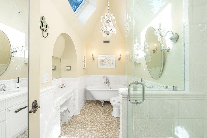 Photo 30 at 4672 Clovelly Walk, Caulfeild, West Vancouver